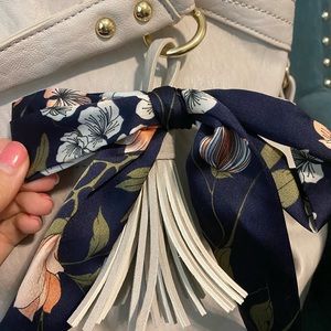 Jessica Simpson Crossbody Medium Purse